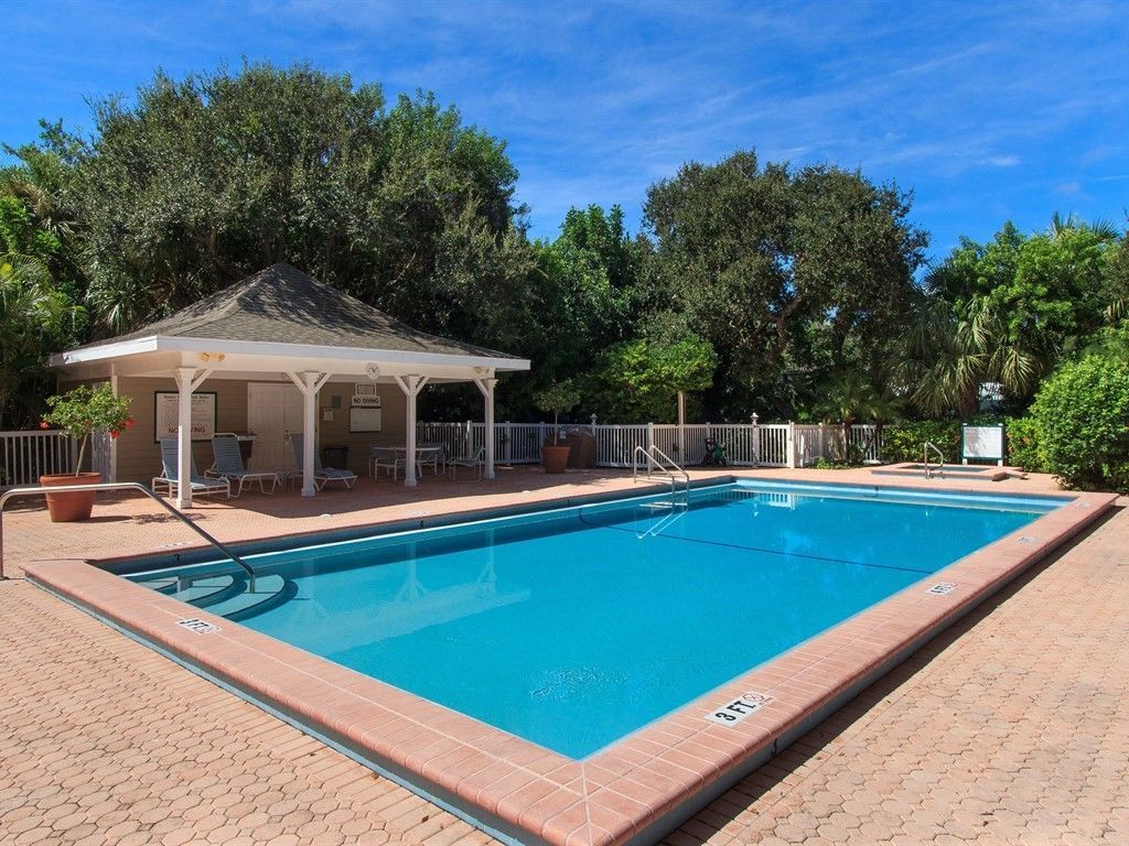 1195 Winding Oaks Circle, Unit 307, Vero Beach, FL 32963 Photo