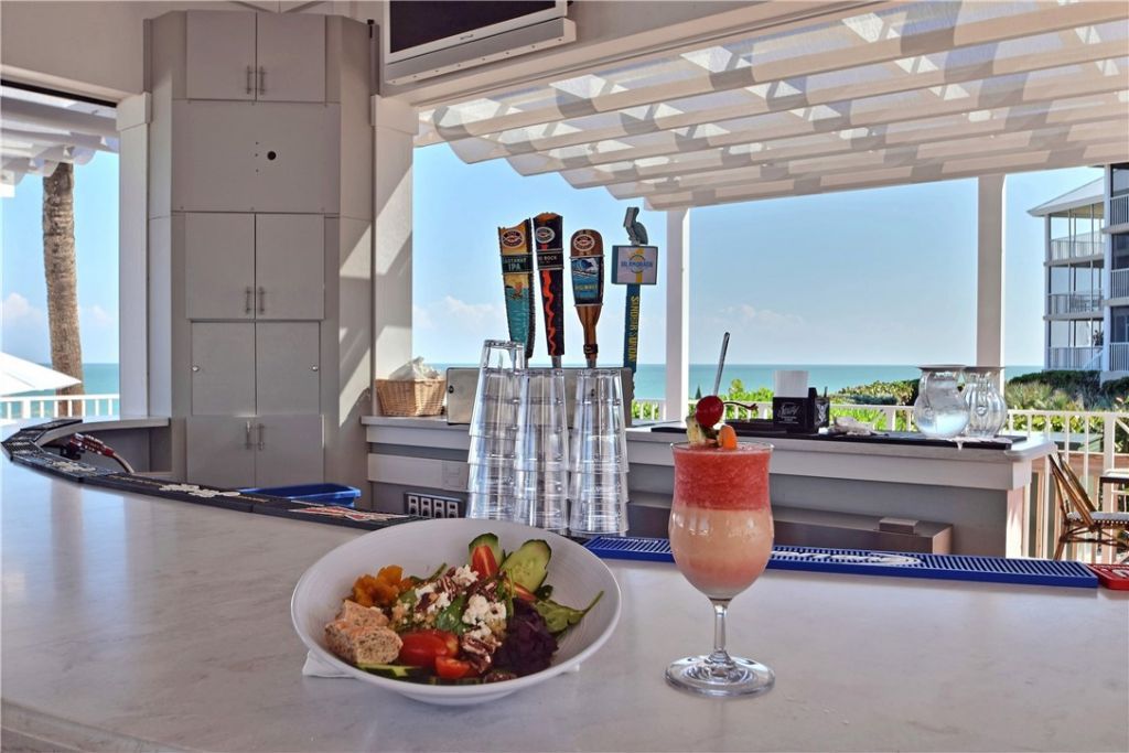 1195 Winding Oaks Circle, Unit 307, Vero Beach, FL 32963 Photo