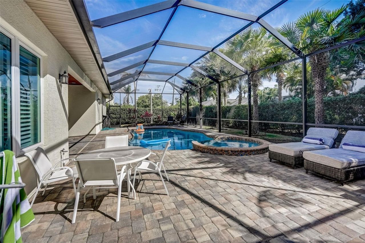 125 S Blvd Of Presidents, Sarasota, FL 34236 Photo