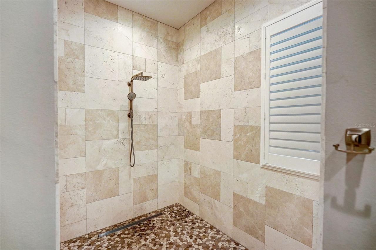 125 S Blvd Of Presidents, Sarasota, FL 34236 Photo