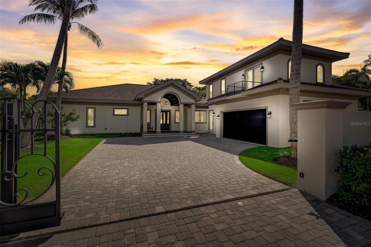 125 S Blvd Of Presidents, Sarasota, FL 34236 Photo