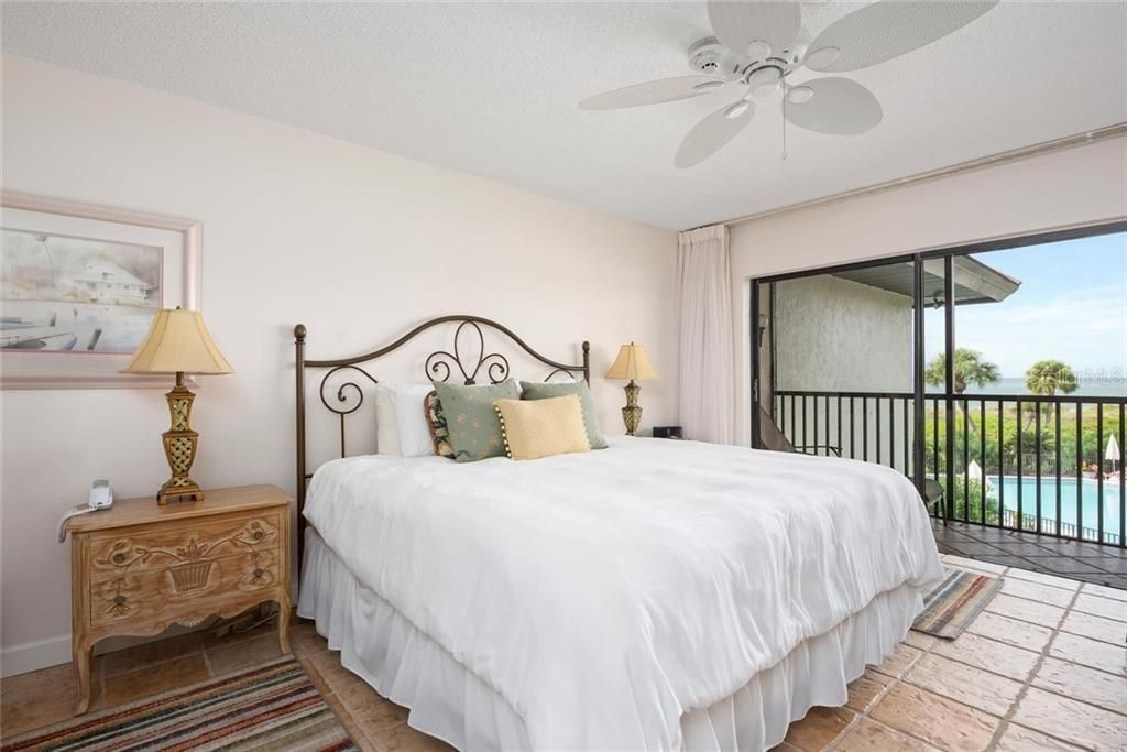 5393 Gulf Of Mexico Drive, Unit 208, Longboat Key, FL 34228 Photo