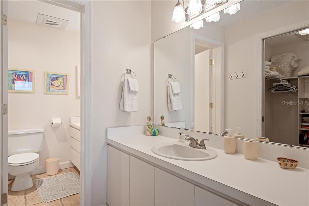 5393 Gulf Of Mexico Drive, Unit 208, Longboat Key, FL 34228 Photo