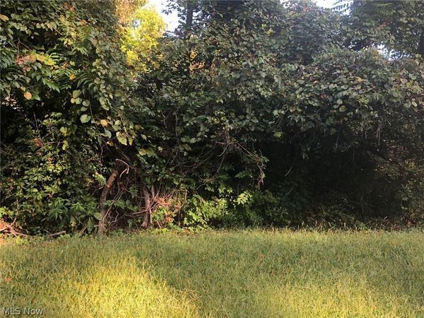 1235 Murdoch Avenue, Parkersburg, WV 26101