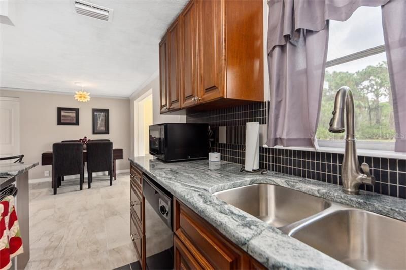 860 Bayshore Drive, Englewood, FL 34223 Photo