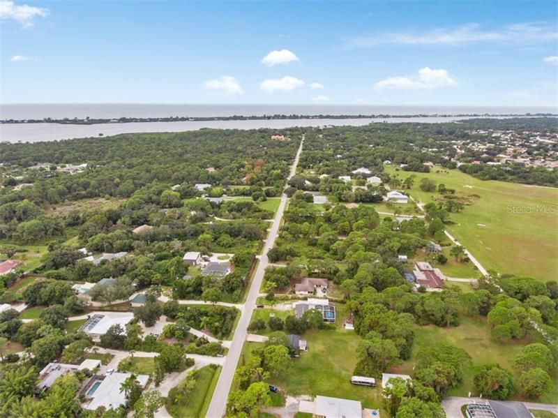 860 Bayshore Drive, Englewood, FL 34223 Photo