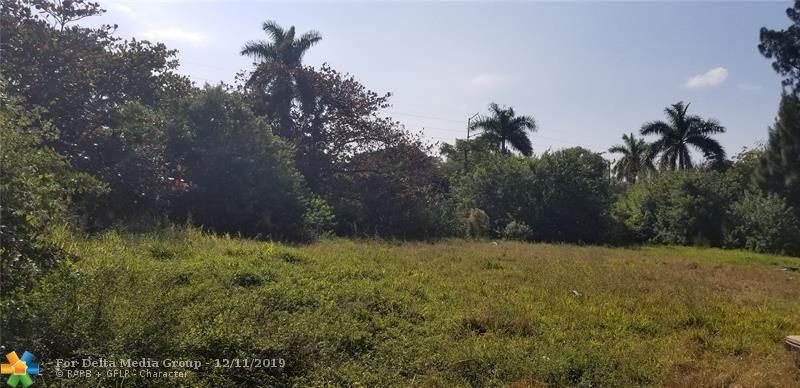 450 136th Street, North Miami, FL 33161 Photo