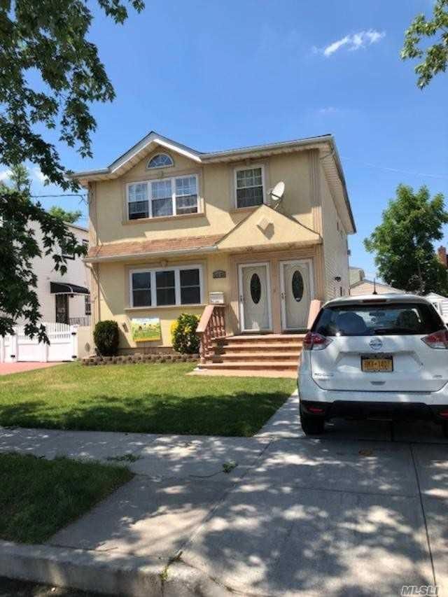 241-23 148th Avenue, Jamaica, NY 11422 Main Photo