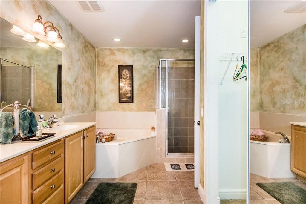 3334 Purple Martin Drive, Unit 211, Punta Gorda, FL 33950 Photo