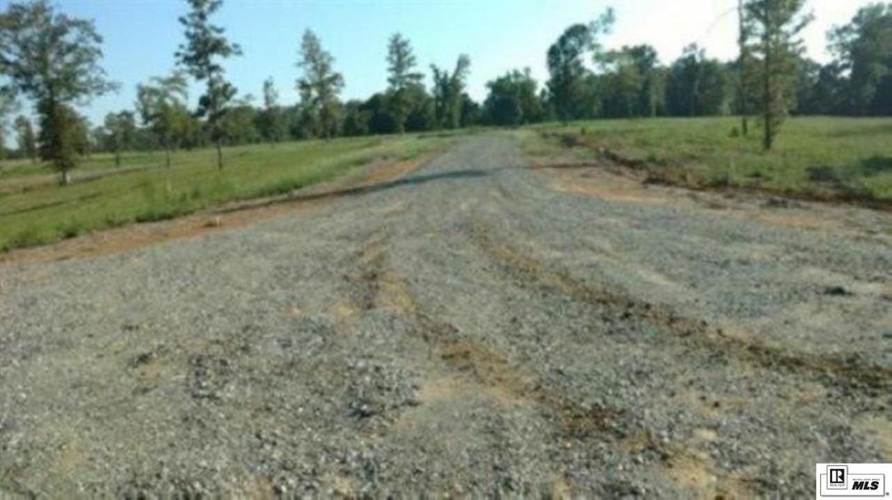 355 Birdie Lane, Monroe, LA 71203 Main Photo
