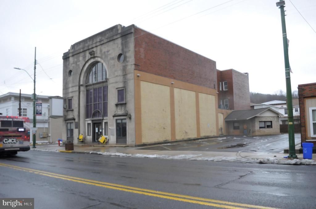 0 2 N 2ND ST N 2ND & CAROLL STREET, SAINT CLAIR, PA 17970