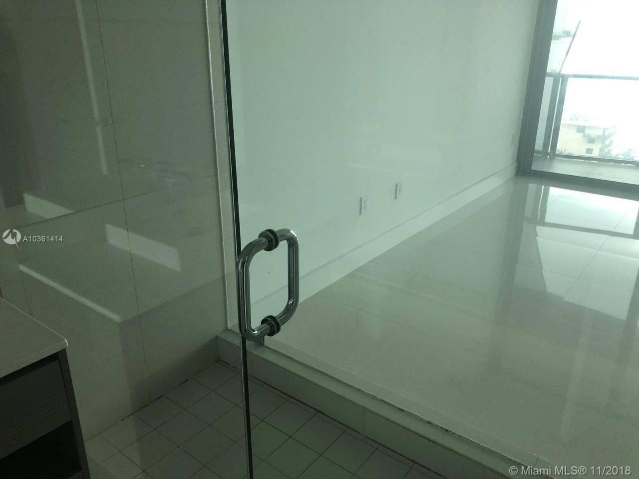 460 NE 28th St, Unit 1102, Miami, FL 33132 Photo