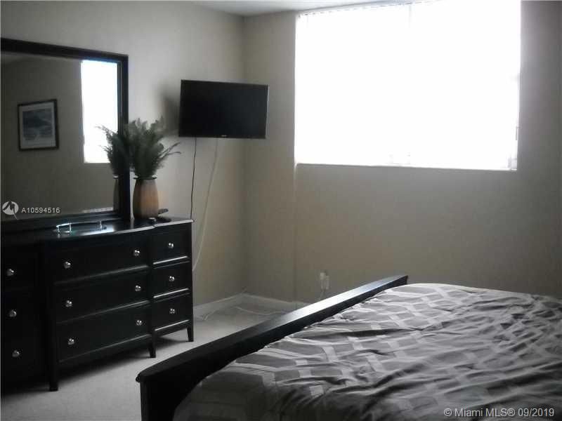 3901 S Ocean Dr, Unit 8L, Hollywood, FL 33019 Photo