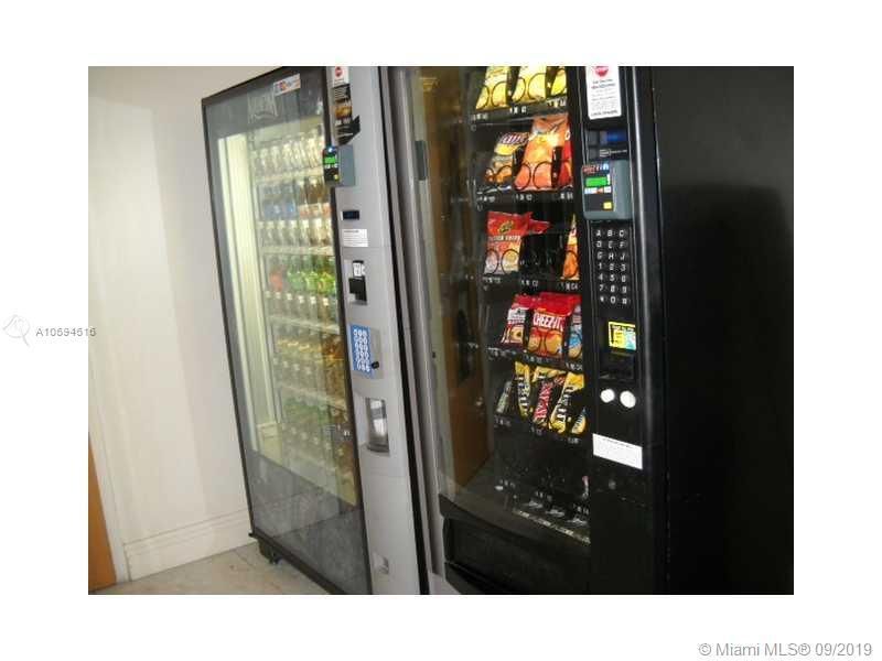 3901 S Ocean Dr, Unit 8L, Hollywood, FL 33019 Photo