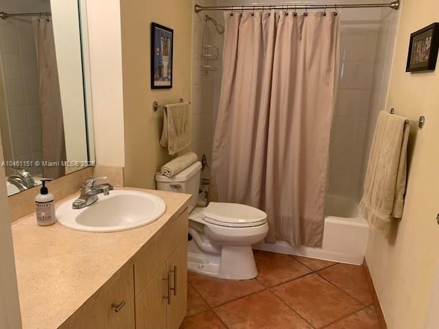 100 Lincoln Rd, Unit 1129, Miami Beach, FL 33139 Photo