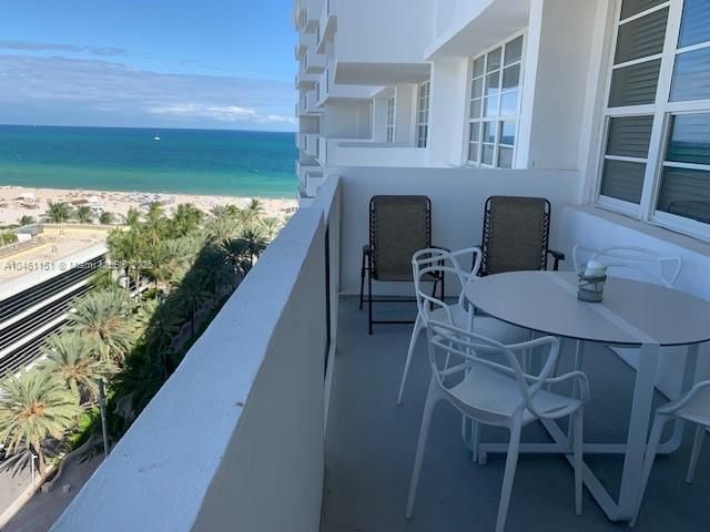 100 Lincoln Rd, Unit 1129, Miami Beach, FL 33139 Photo