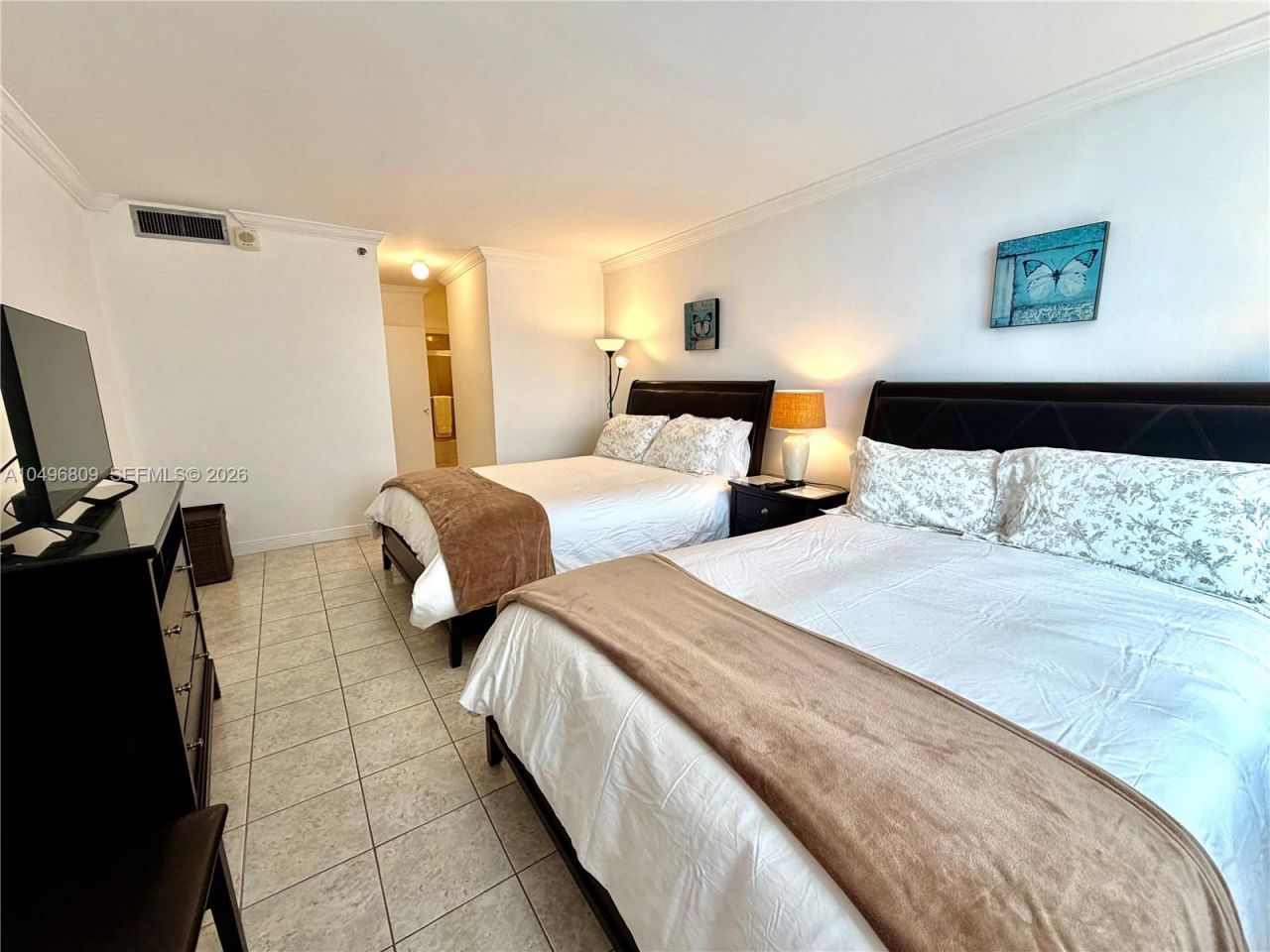 100 Lincoln Rd, Unit 1423, Miami Beach, FL 33139 Photo