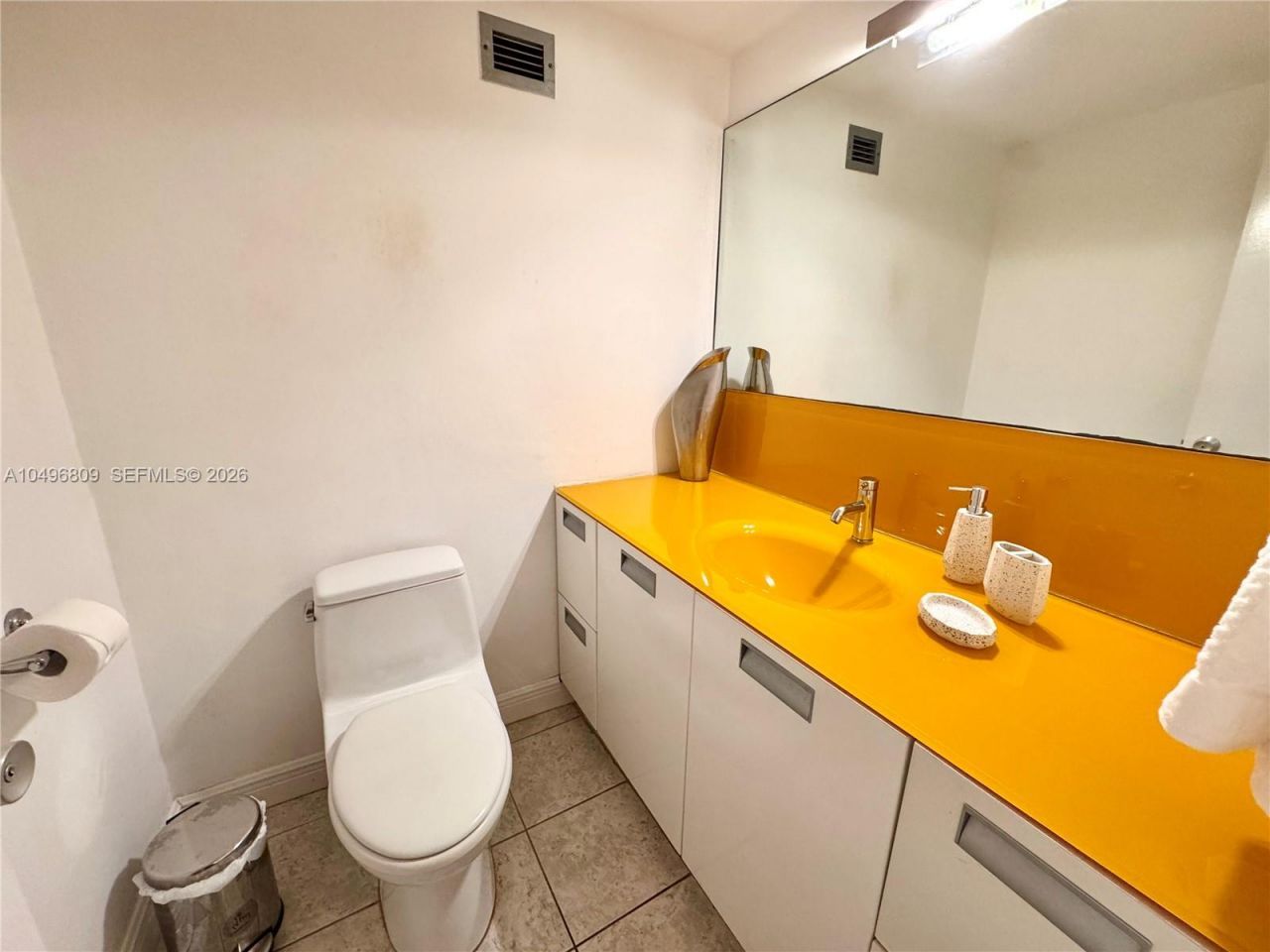 100 Lincoln Rd, Unit 1423, Miami Beach, FL 33139 Photo