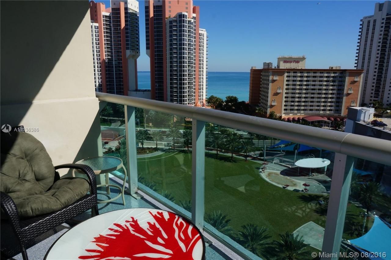 19370 Collins Av Seasonal, Unit 1417, Sunny Isles Beach, FL 33160 Photo