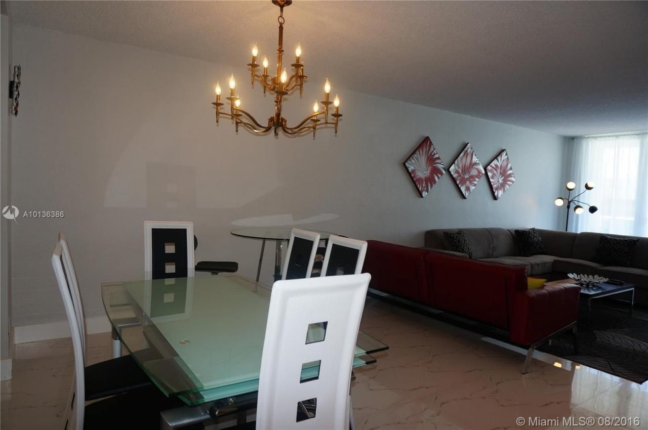 19370 Collins Av Seasonal, Unit 1417, Sunny Isles Beach, FL 33160 Photo