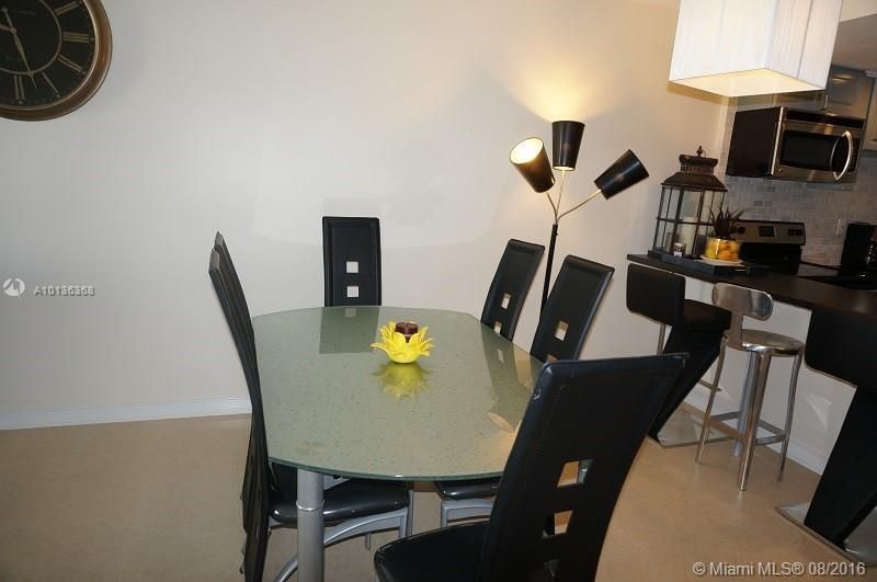 19370 Collins Av Seasonal, Unit 923, Sunny Isles Beach, FL 33160 Photo