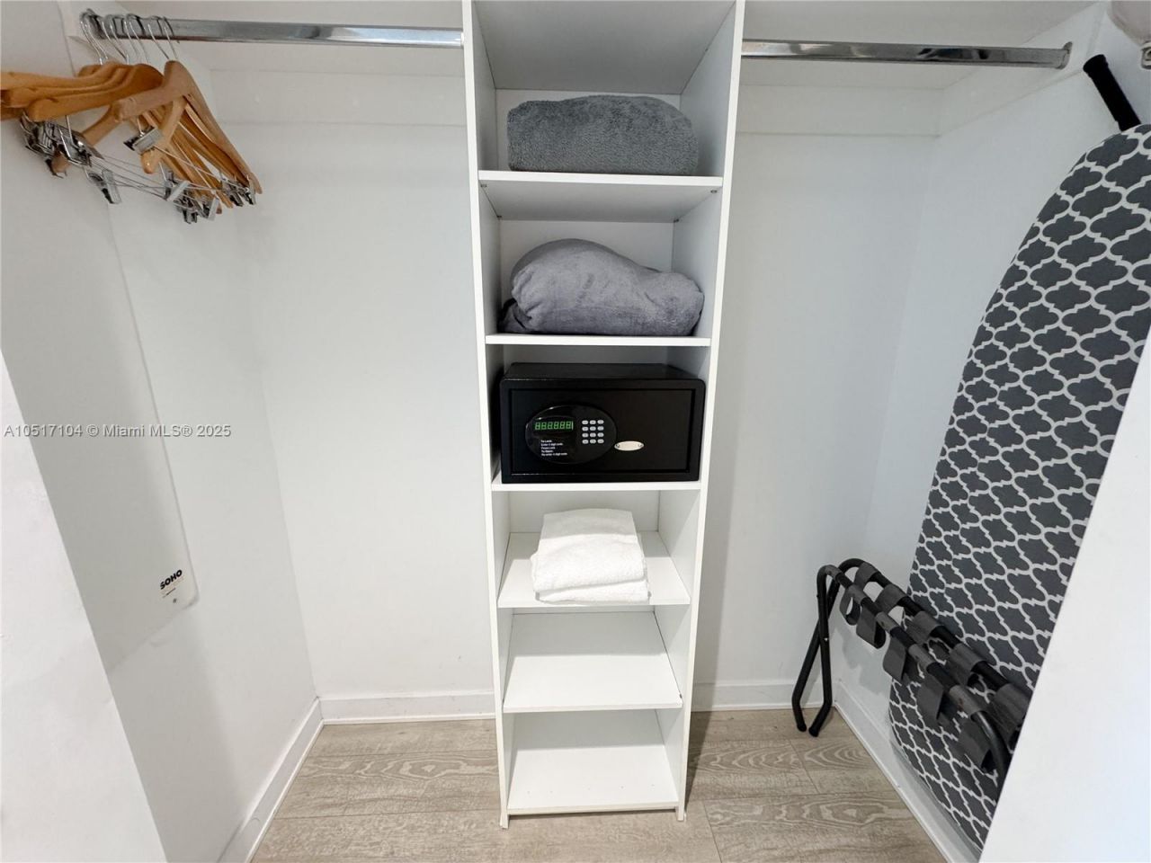 2602 E Hallandale Beach Blvd, Unit 1708, Hallandale Beach, FL 33009 Photo