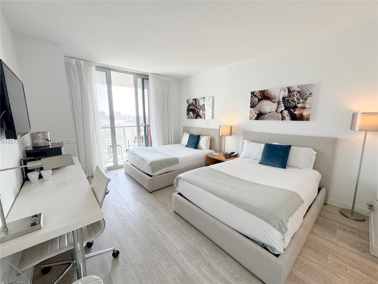 2602 E Hallandale Beach Blvd, Unit 1708, Hallandale Beach, FL 33009 Photo