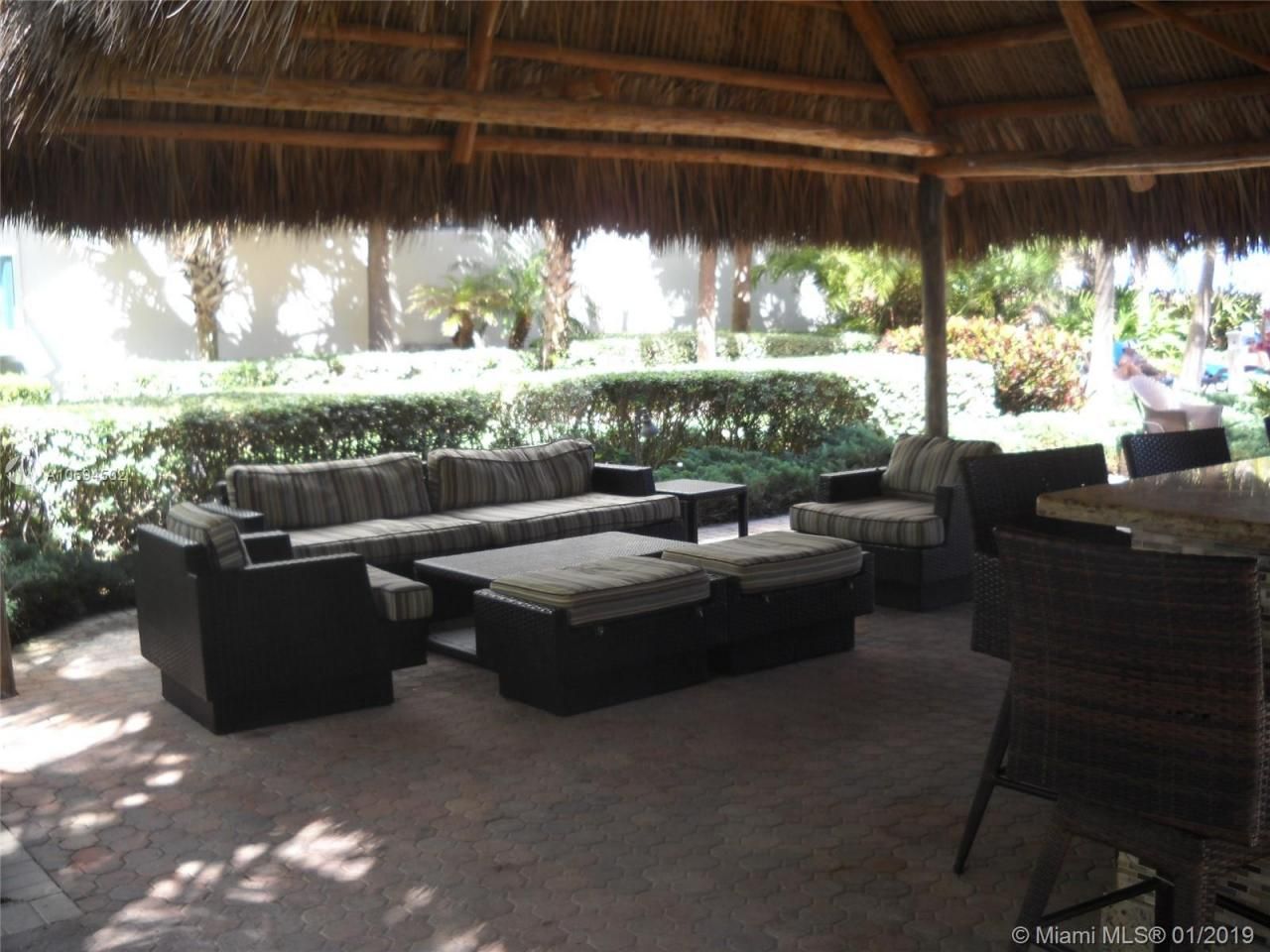 3801 S Ocean Dr, Unit 10V, Hollywood, FL 33019 Photo