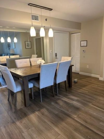 19701 E Country Club Dr, Unit 5606, Aventura, FL 33180 Photo