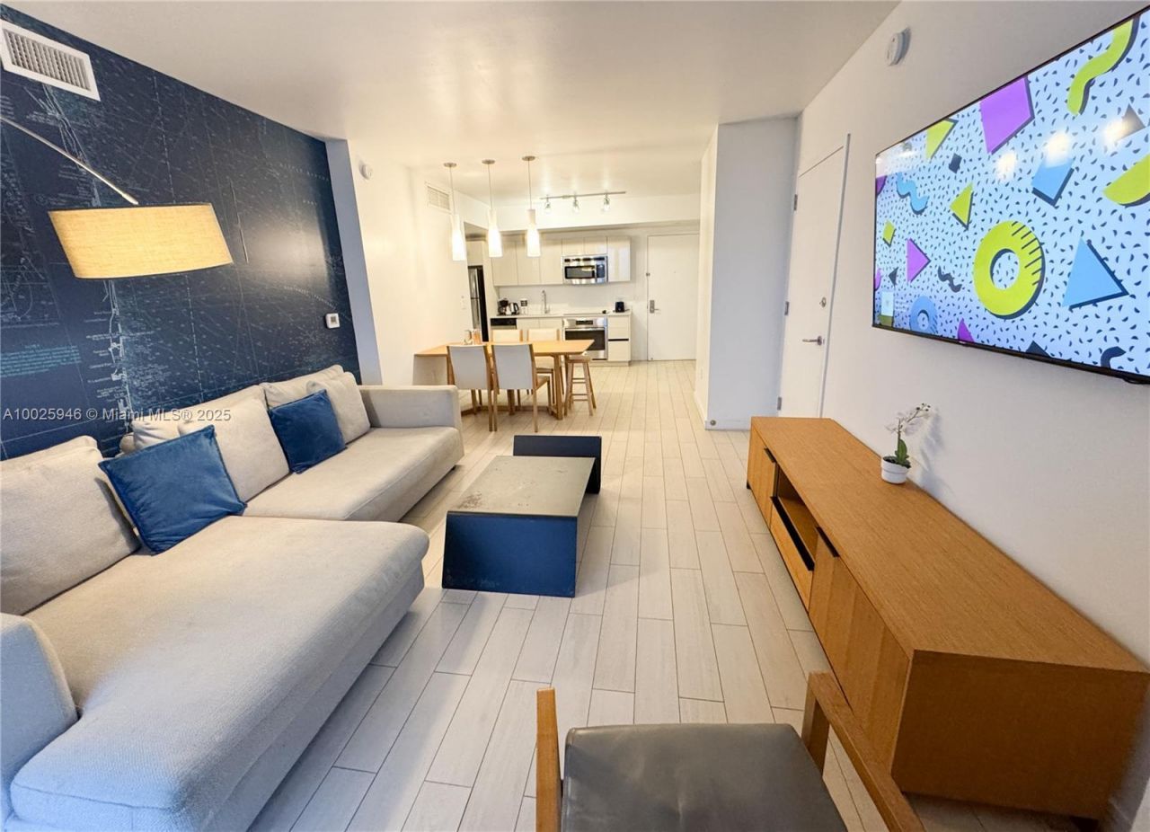 2602 E Hallandale Beach Blvd, Unit 1605, Hallandale Beach, FL 33009 Photo