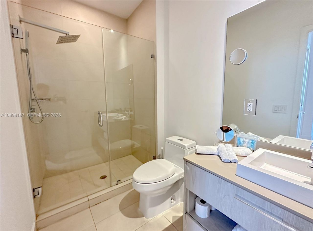 4111 S Ocean Dr, Unit 205, Hollywood, FL 33019 Photo