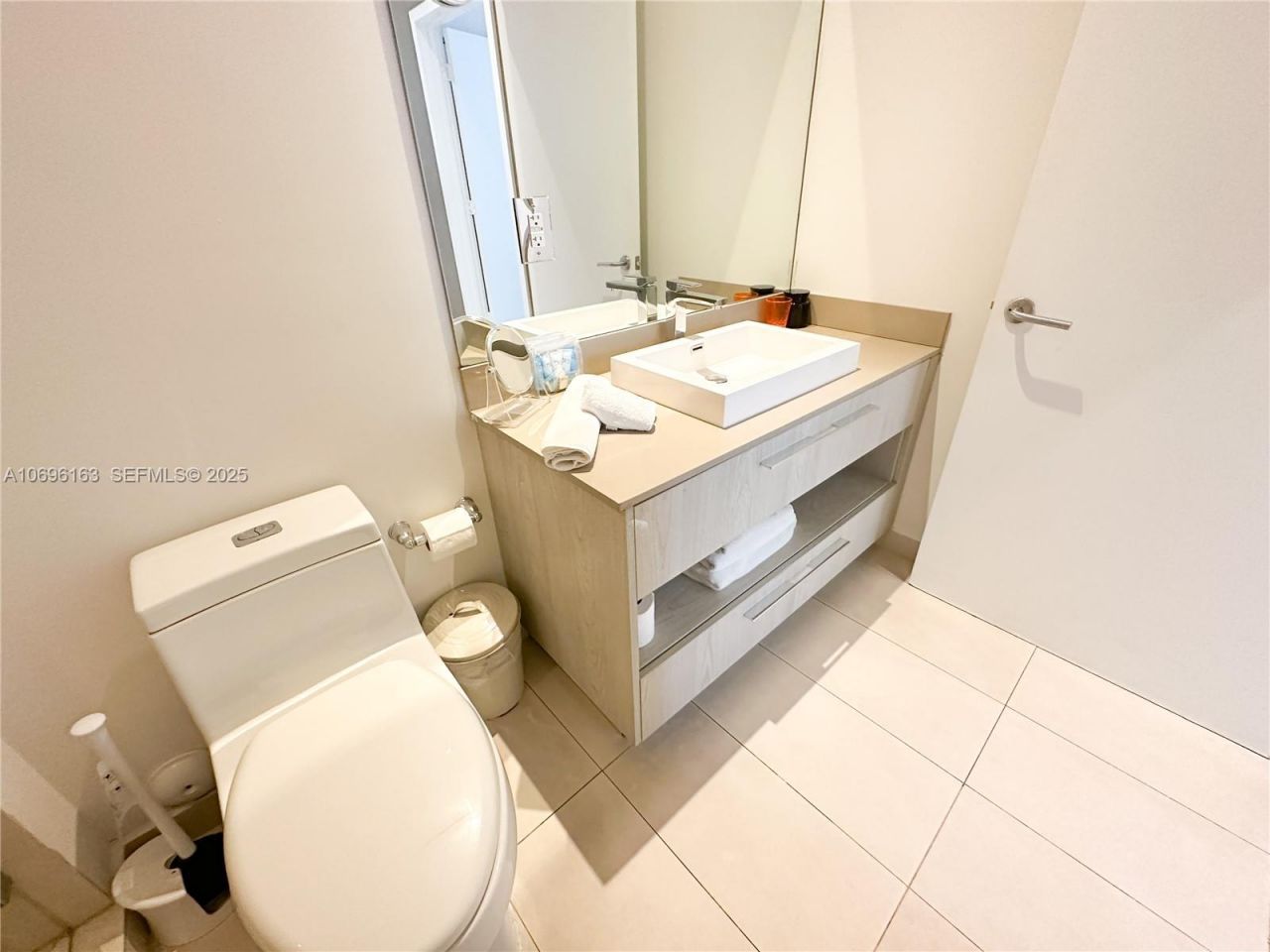 4111 S Ocean Dr, Unit 205, Hollywood, FL 33019 Photo