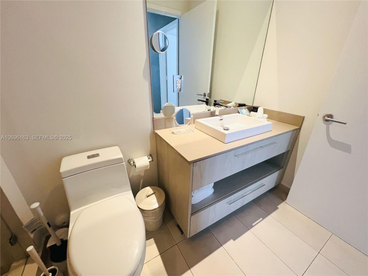 4111 S Ocean Dr, Unit 205, Hollywood, FL 33019 Photo