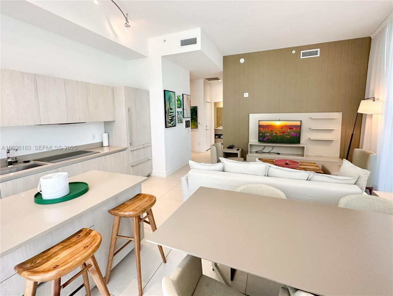 4111 S Ocean Dr, Unit 205, Hollywood, FL 33019 Photo