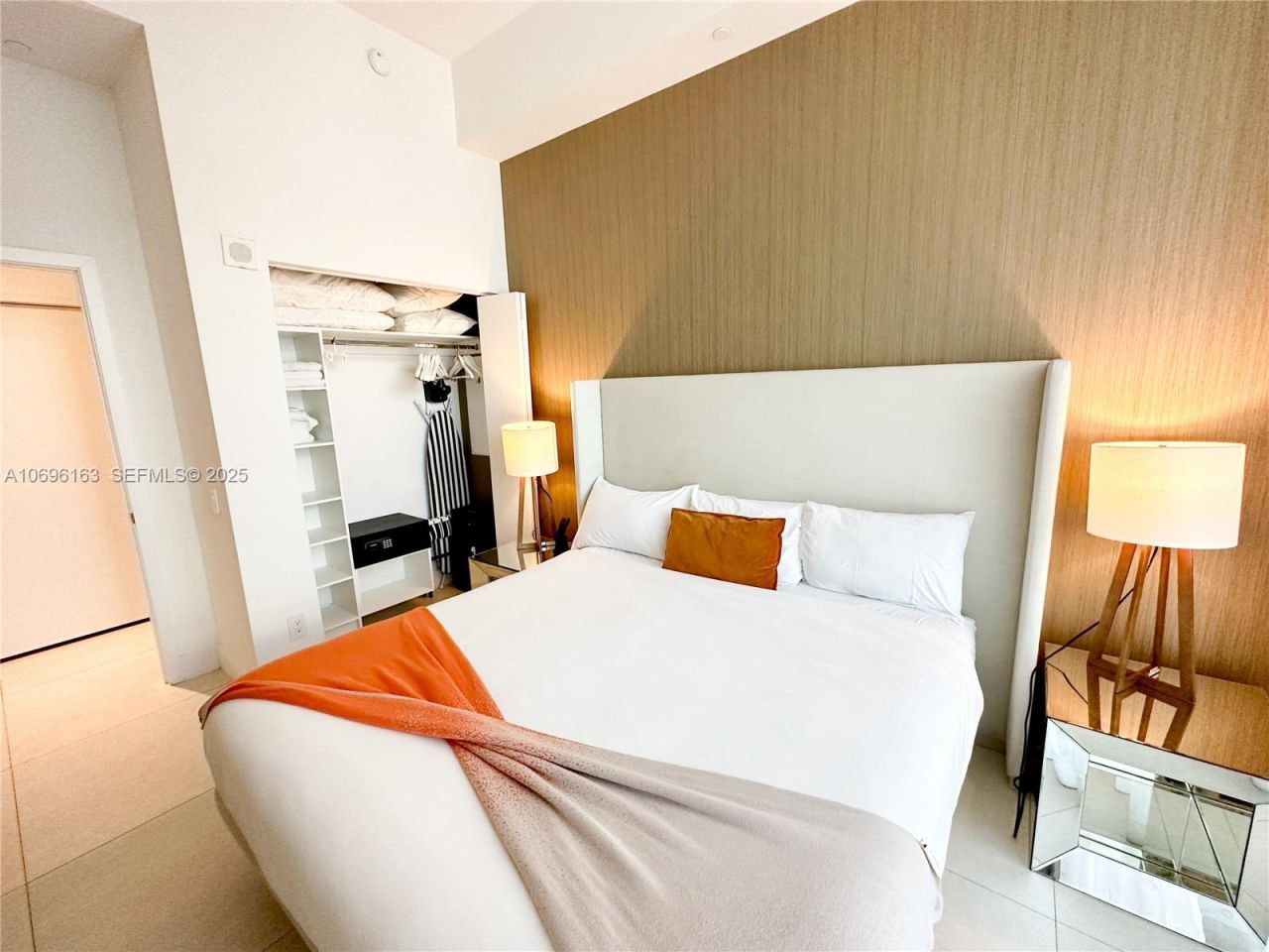 4111 S Ocean Dr, Unit 205, Hollywood, FL 33019 Photo
