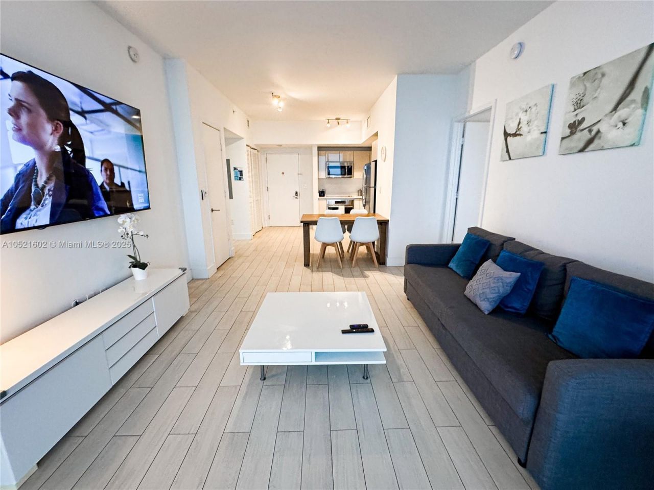 2600 E Hallandale Beach, Unit 3104, Hallandale Beach, FL 33009 Photo