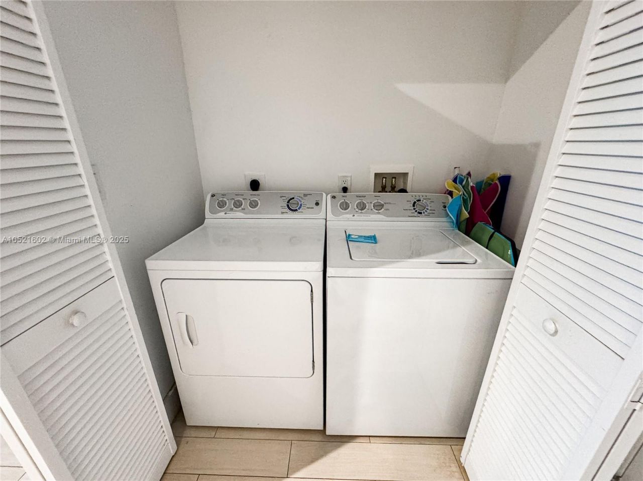 2600 E Hallandale Beach, Unit 3104, Hallandale Beach, FL 33009 Photo