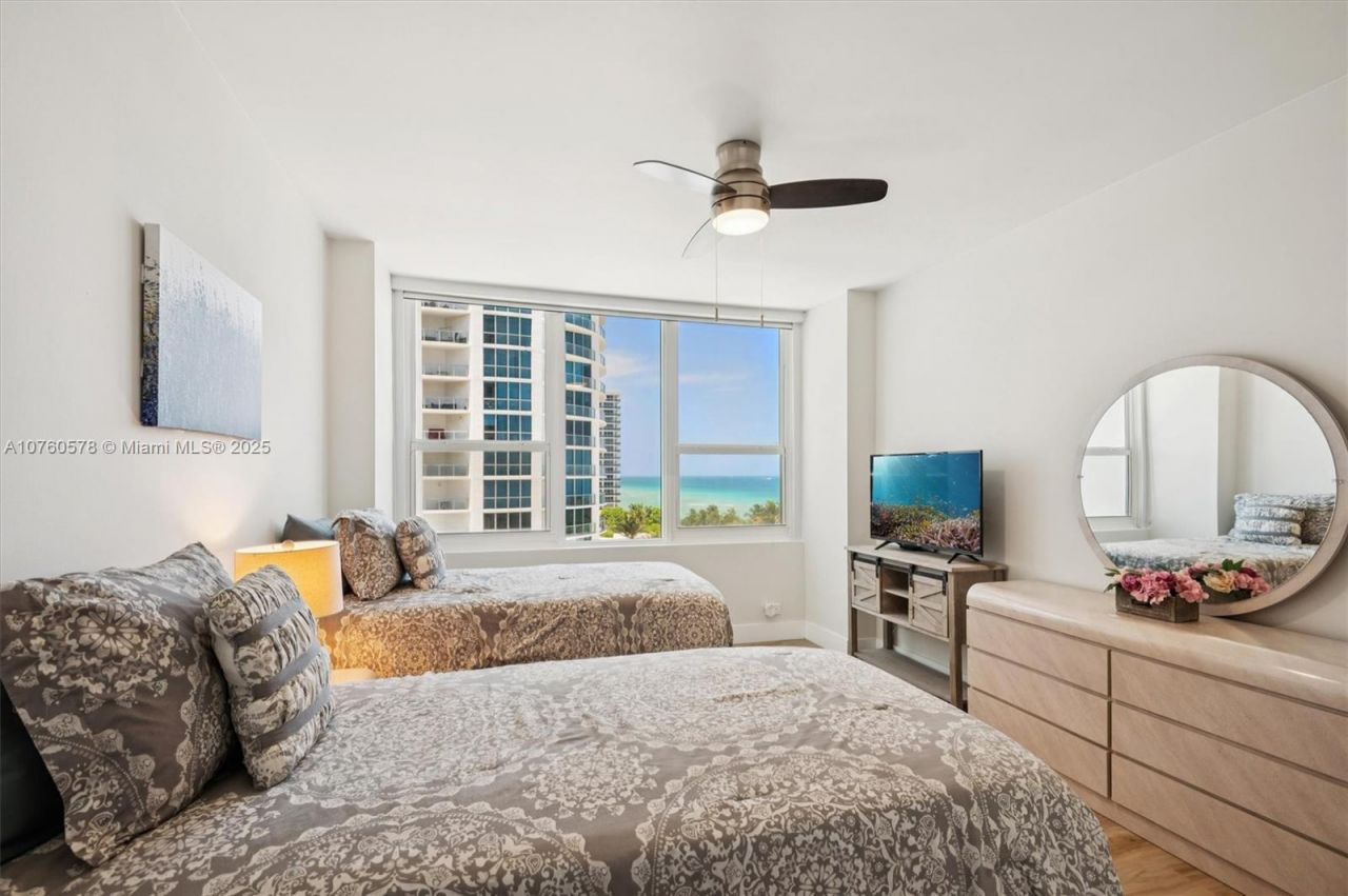 3505 S Ocean Dr, Unit 710, Hollywood, FL 33019 Photo