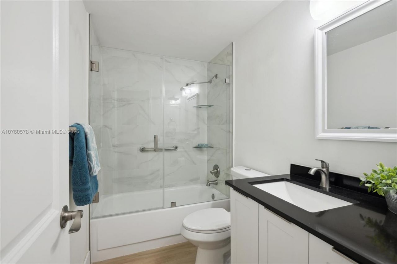 3505 S Ocean Dr, Unit 710, Hollywood, FL 33019 Photo