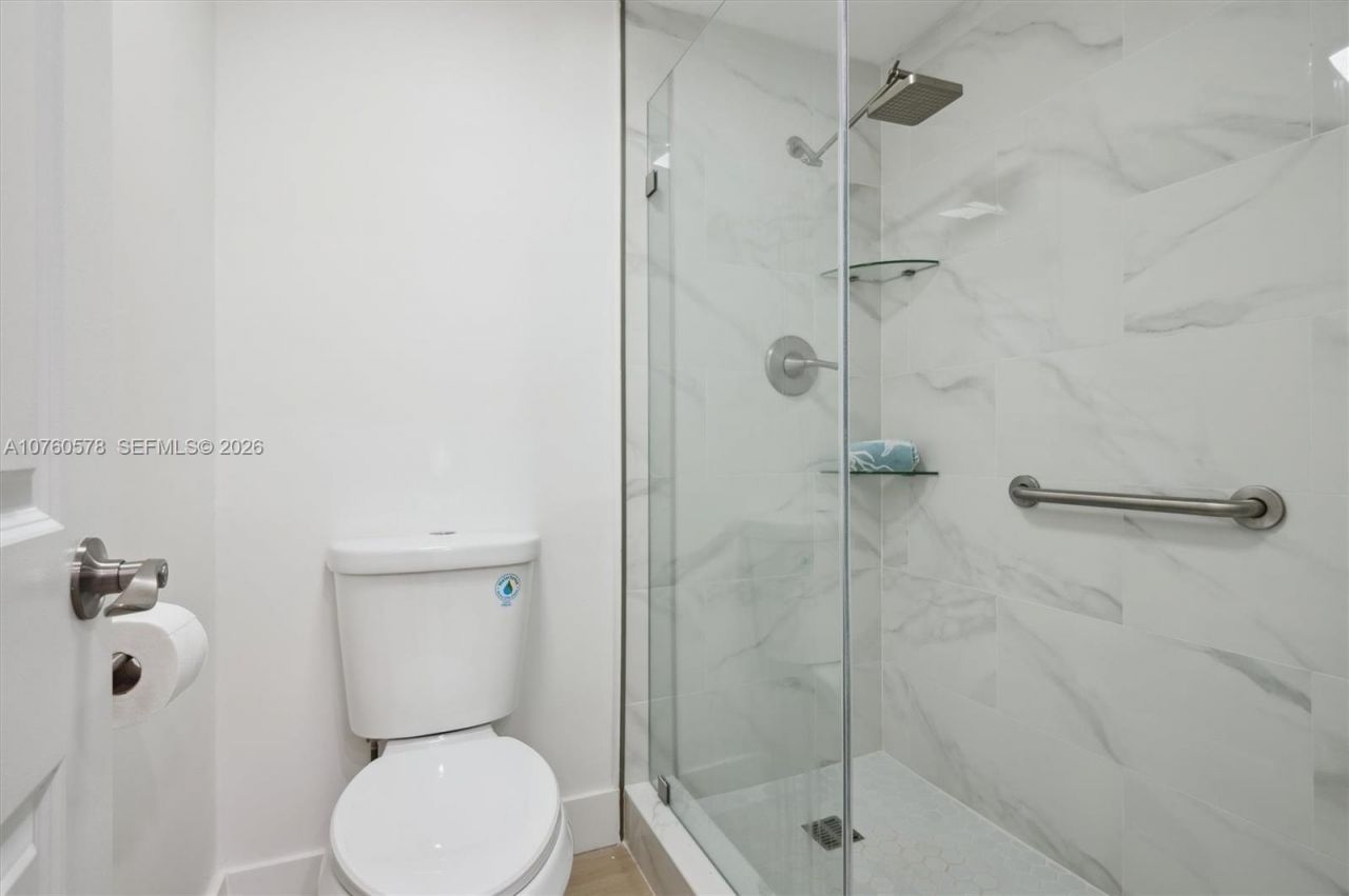 3505 S Ocean Dr, Unit 710, Hollywood, FL 33019 Photo
