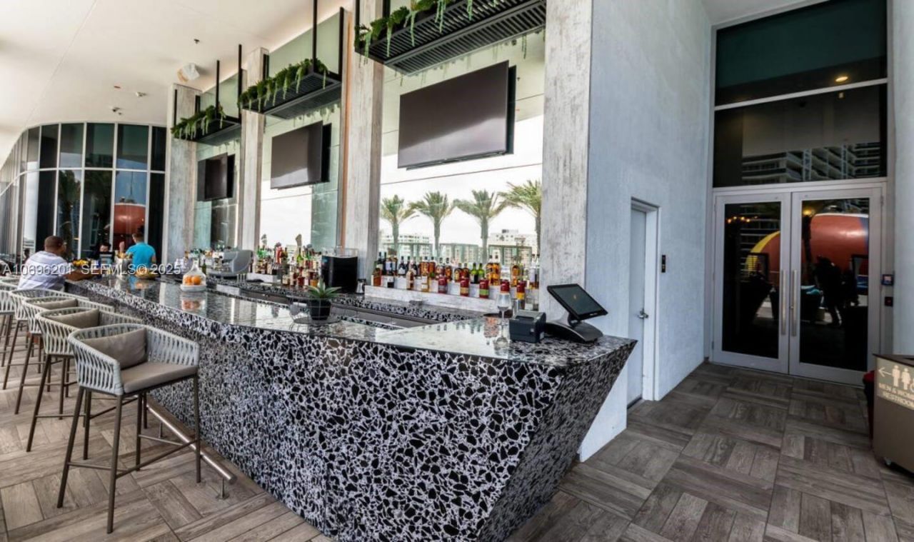 4111 S Ocean Dr, Unit 1107, Hollywood, FL 33019 Photo