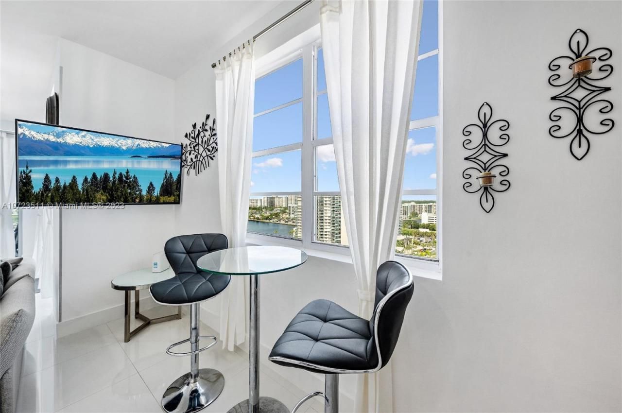 4001 S Ocean Dr, Unit PH2, Hollywood, FL 33019 Photo