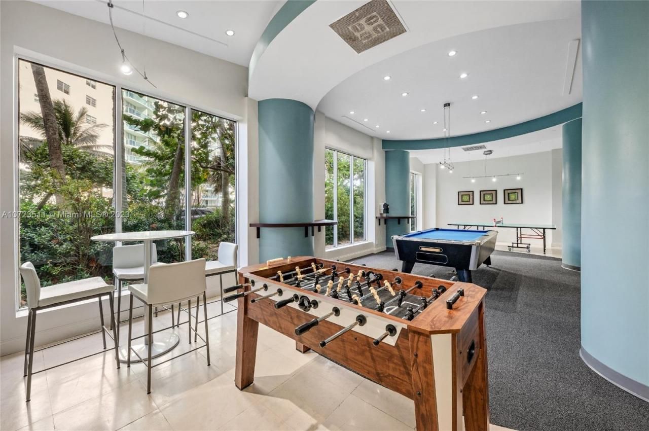 4001 S Ocean Dr, Unit PH2, Hollywood, FL 33019 Photo