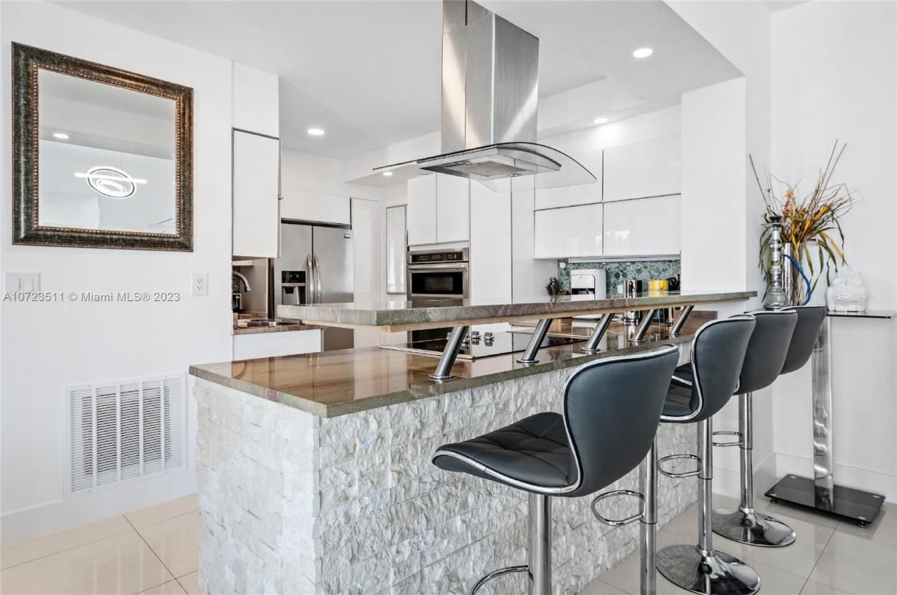 4001 S Ocean Dr, Unit PH2, Hollywood, FL 33019 Photo