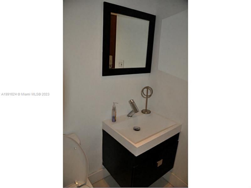 3801 S Ocean Dr, Unit 7X, Hollywood, FL 33019 Photo
