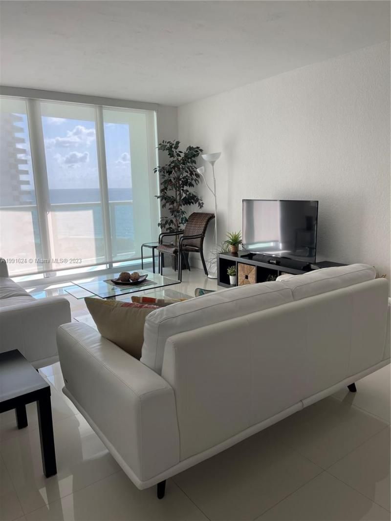 3801 S Ocean Dr, Unit 7X, Hollywood, FL 33019 Photo