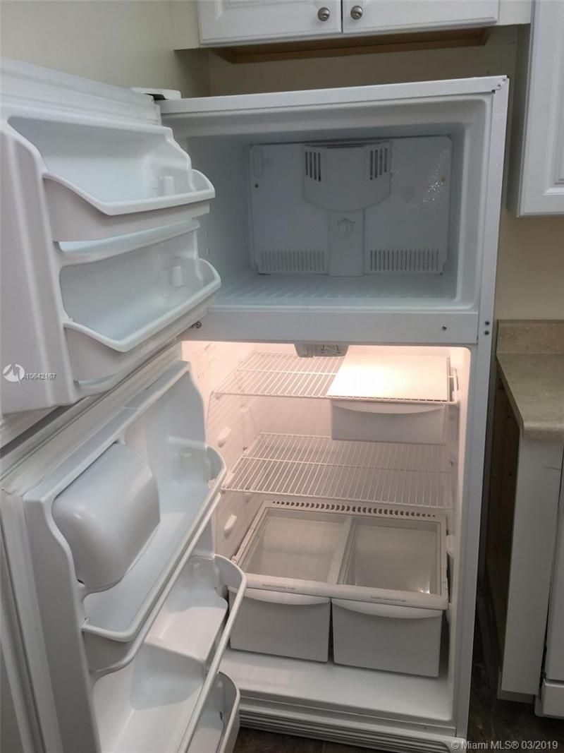 4164 Inverrary Dr, Unit 813, Lauderhill, FL 33319 Photo