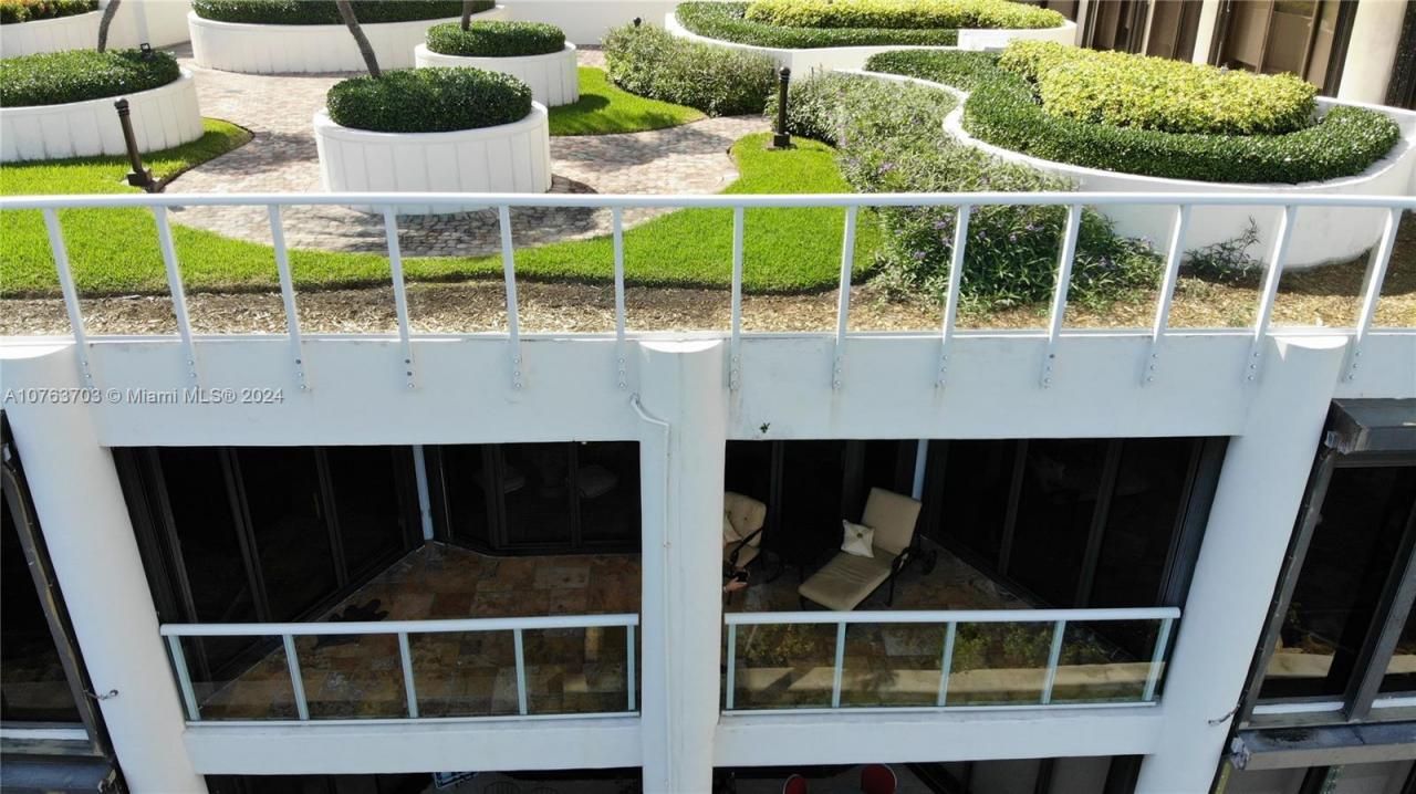 4000 Island Blvd, Unit W-STE6, Aventura, FL 33160 Photo