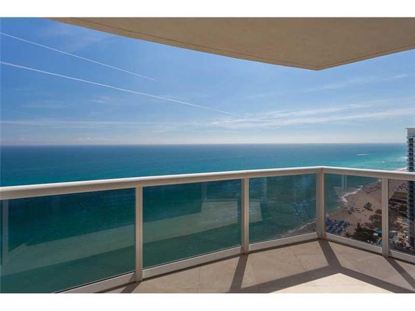 18911 Collins Ave, Unit 2705, Sunny Isles Beach, FL 33160