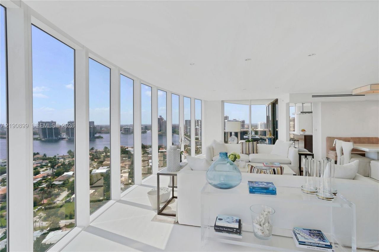 18911 Collins Ave, Unit 2705, Sunny Isles Beach, FL 33160 Photo